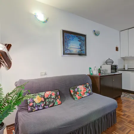 Saturno 23 In The Center Villa